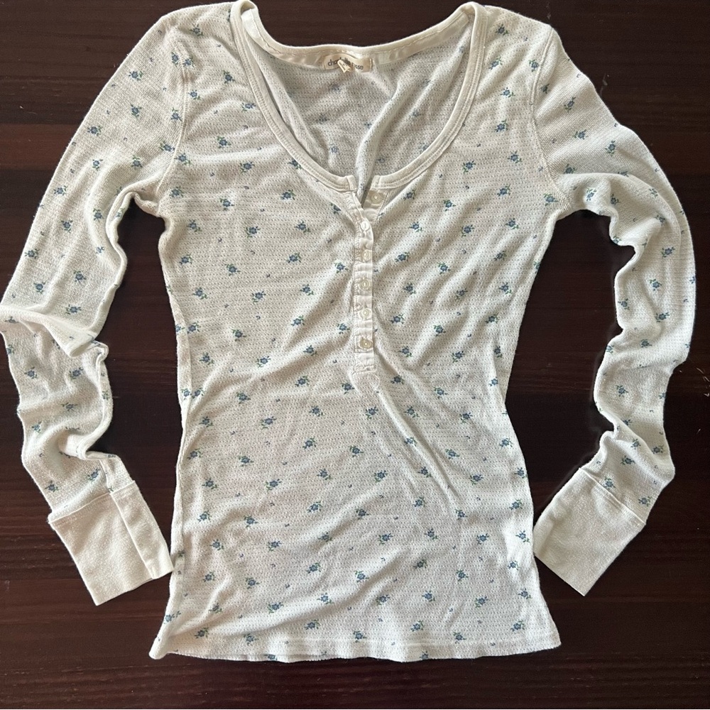 Y2K White Henley Blue Floral Button Down Eyelet Charlotte Russe M Cottagecore